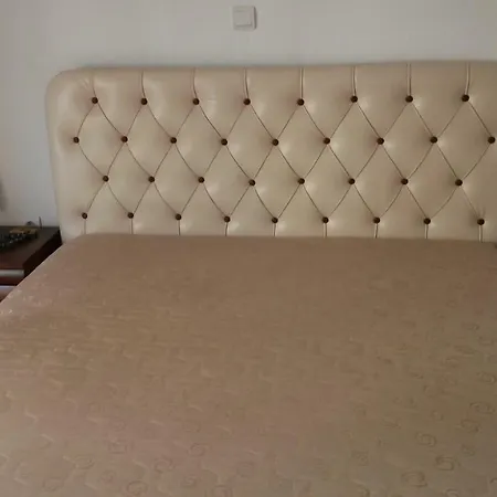 Polichrono Apartment